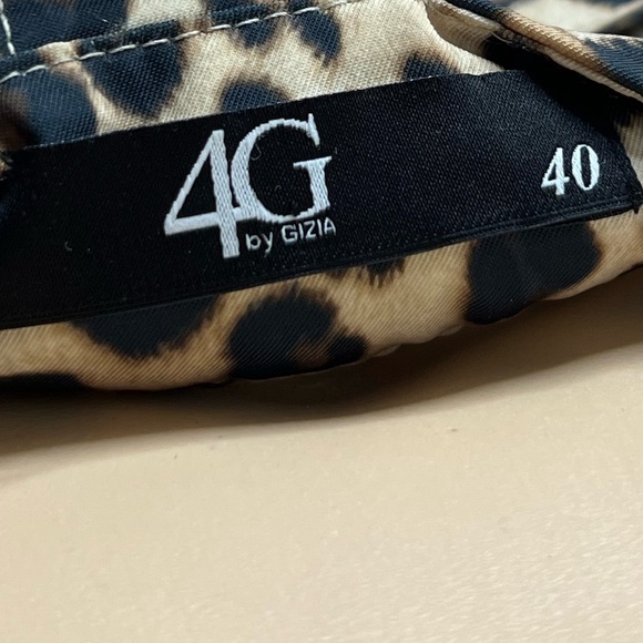 4G by Gizia skirt rhinestones bling buckles cheetah leopard print orange mini - Picture 3 of 8